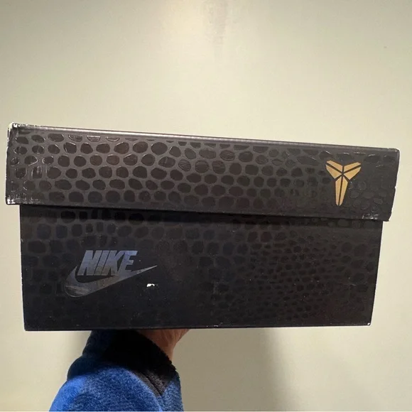 Nike Kobe 9 EM Low Protro "China" sneakers - Picture 13 of 14